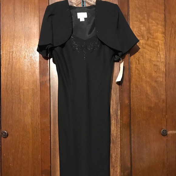 đź’•SALE NWTđź’•Celavi collection long dress - Picture 2 of 8